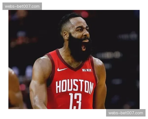 实时数据：比赛60分钟，弗赖堡已尝试20次传中，为赛季单场新高